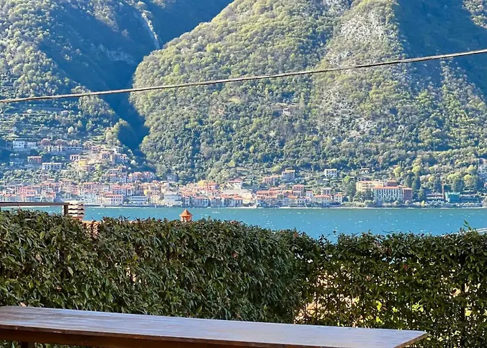 Charming House On The * Лезено