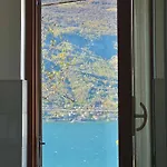 Charming House On The ليتْسّينو