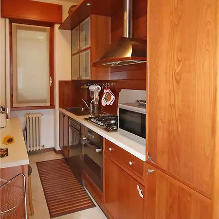 Charming House On The Lezzeno