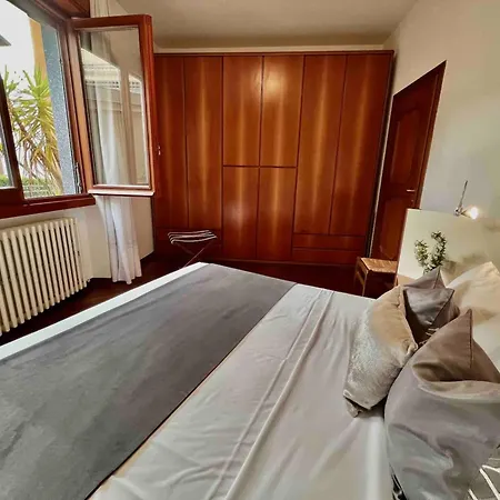 Сasa de vacaciones Charming House On The *